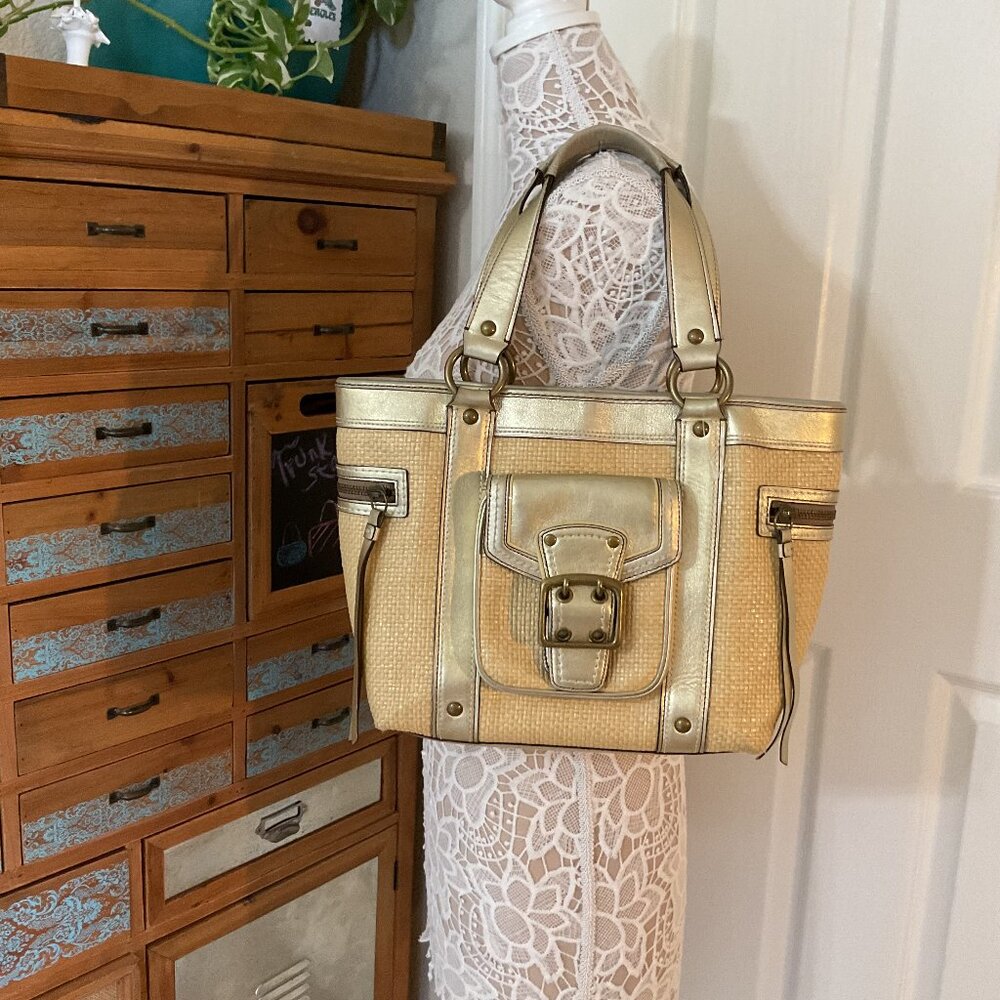 Coach Vintage Legacy Tote - Straw & Leather - Gold and Cream